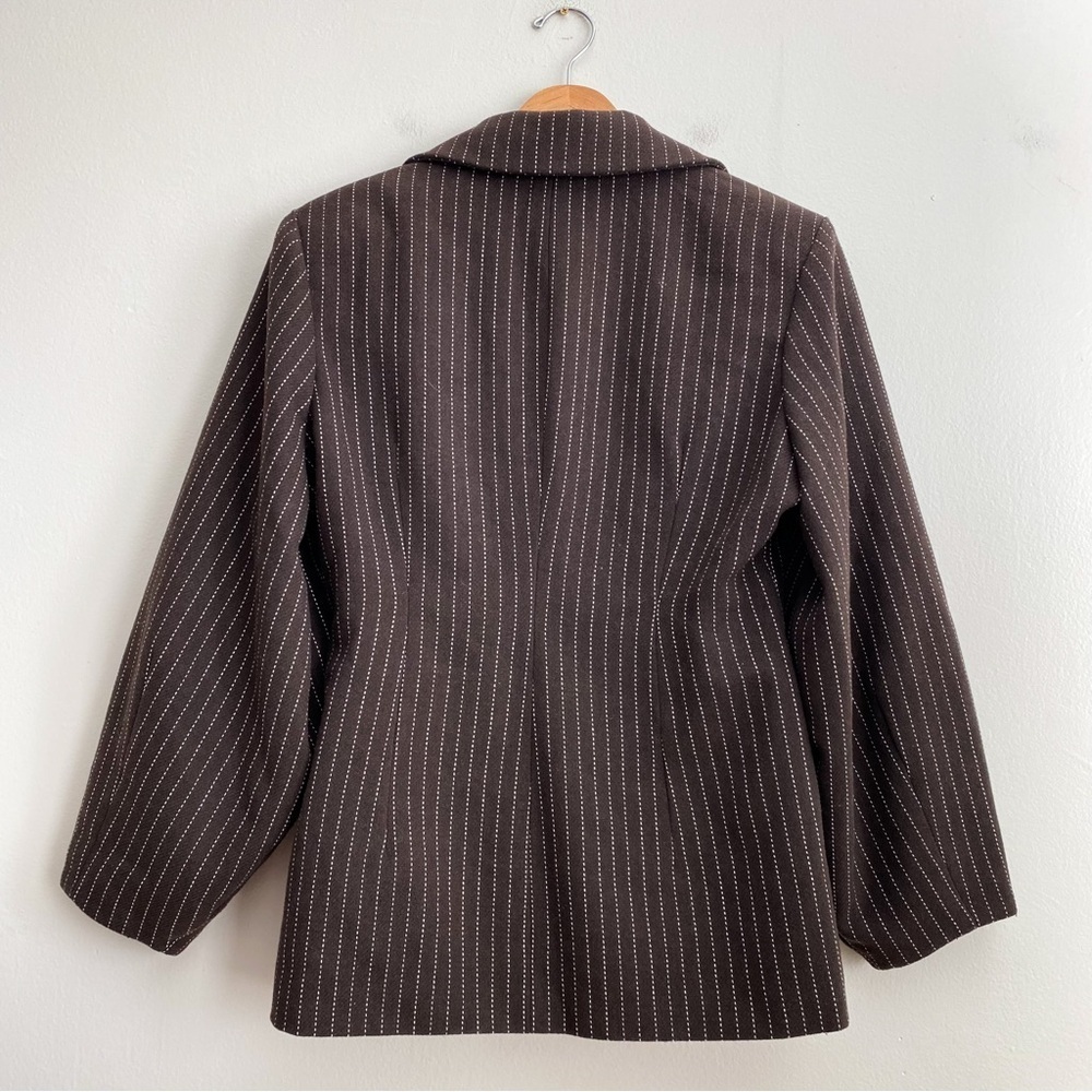 NA-KD Brown Wool Pinstripe Blazer Barrel Old Money Quiet Luxury 90s Retro Fall 6 - Picture 11 of 12